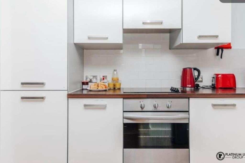 Sl Luxury 2 Bed Broad St Home Birmingham Bagian luar foto