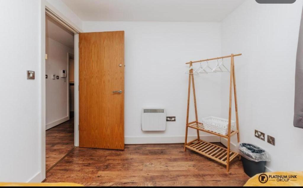 Sl Luxury 2 Bed Broad St Home Birmingham Bagian luar foto